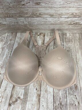 VICTORIA'S SECRET Body by Victoria Racerback Perfect Shape 38DDD Nude Lace Bra